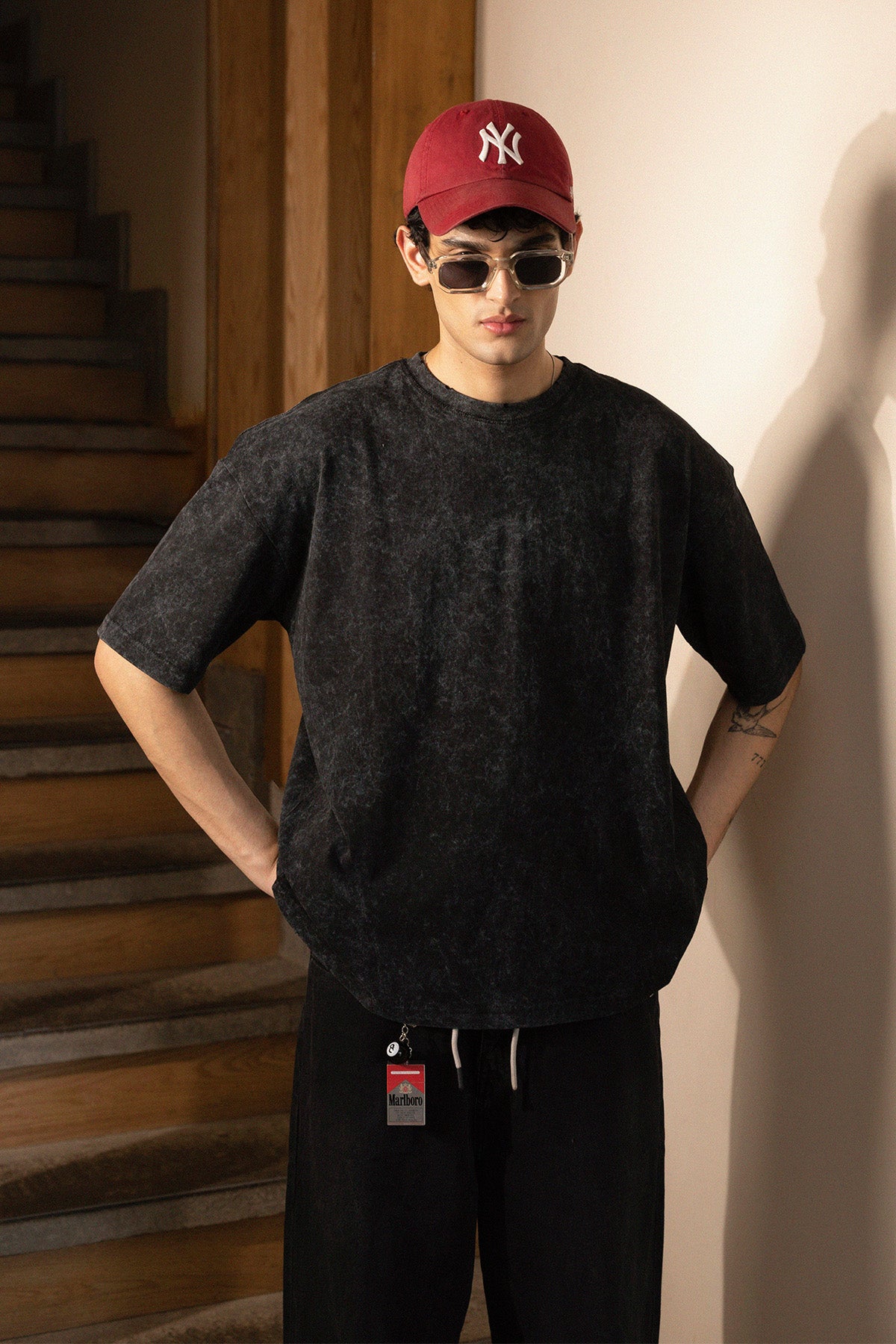 RIPPED ACID WASH BOXY TEE SOLEMNITY