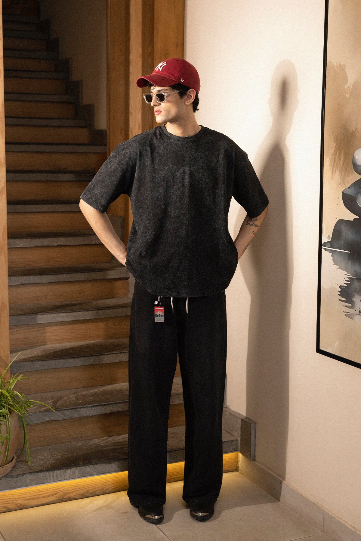 RIPPED ACID WASH BOXY TEE JET BLACK