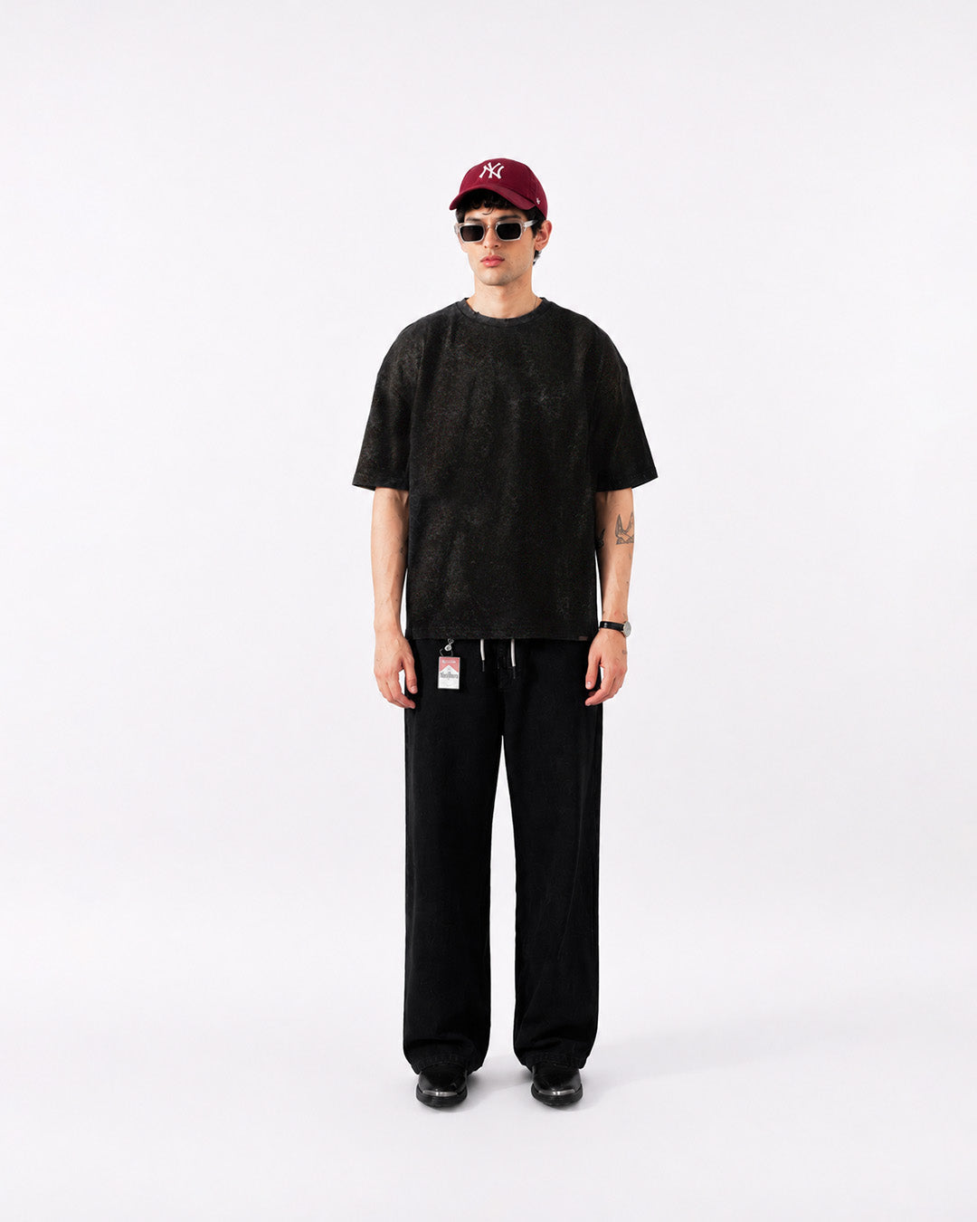 RIPPED ACID WASH BOXY TEE JET BLACK